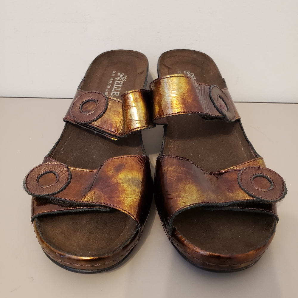 NEW ELLE SHOES MULTI COLOR GOLDS AND BROWNS SIZE 9 VELCRO COMFORT  25.00 OFFER - Picture 9 of 10
